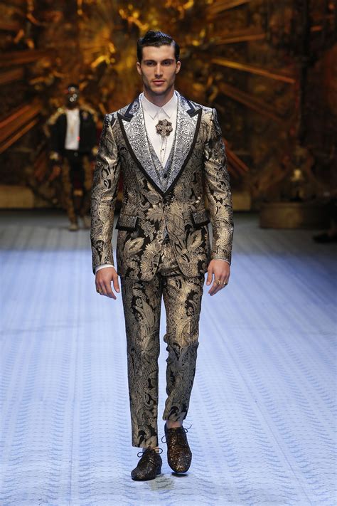 dolce gabbana roupa|dolce and gabbana official store.